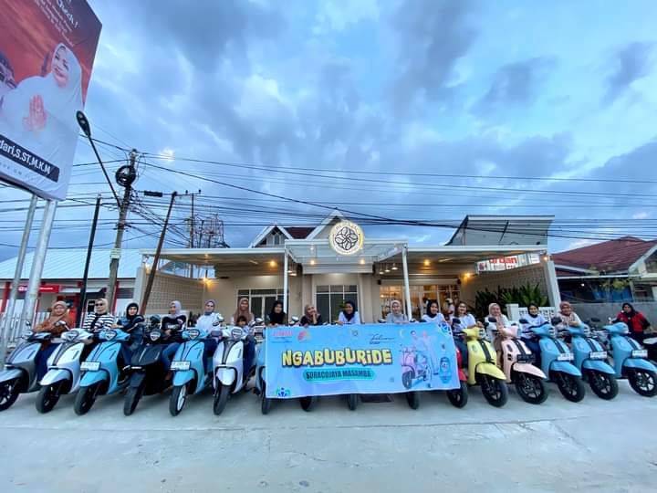 PT SJAM Foto Bersama di Warkop Remaja Bandara /Dok.Fio